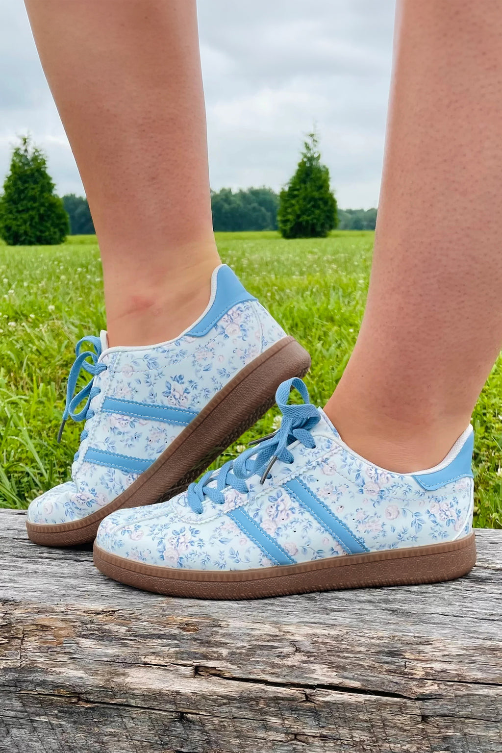 Light Blue Floral Print Lace-Up Flat Shoes