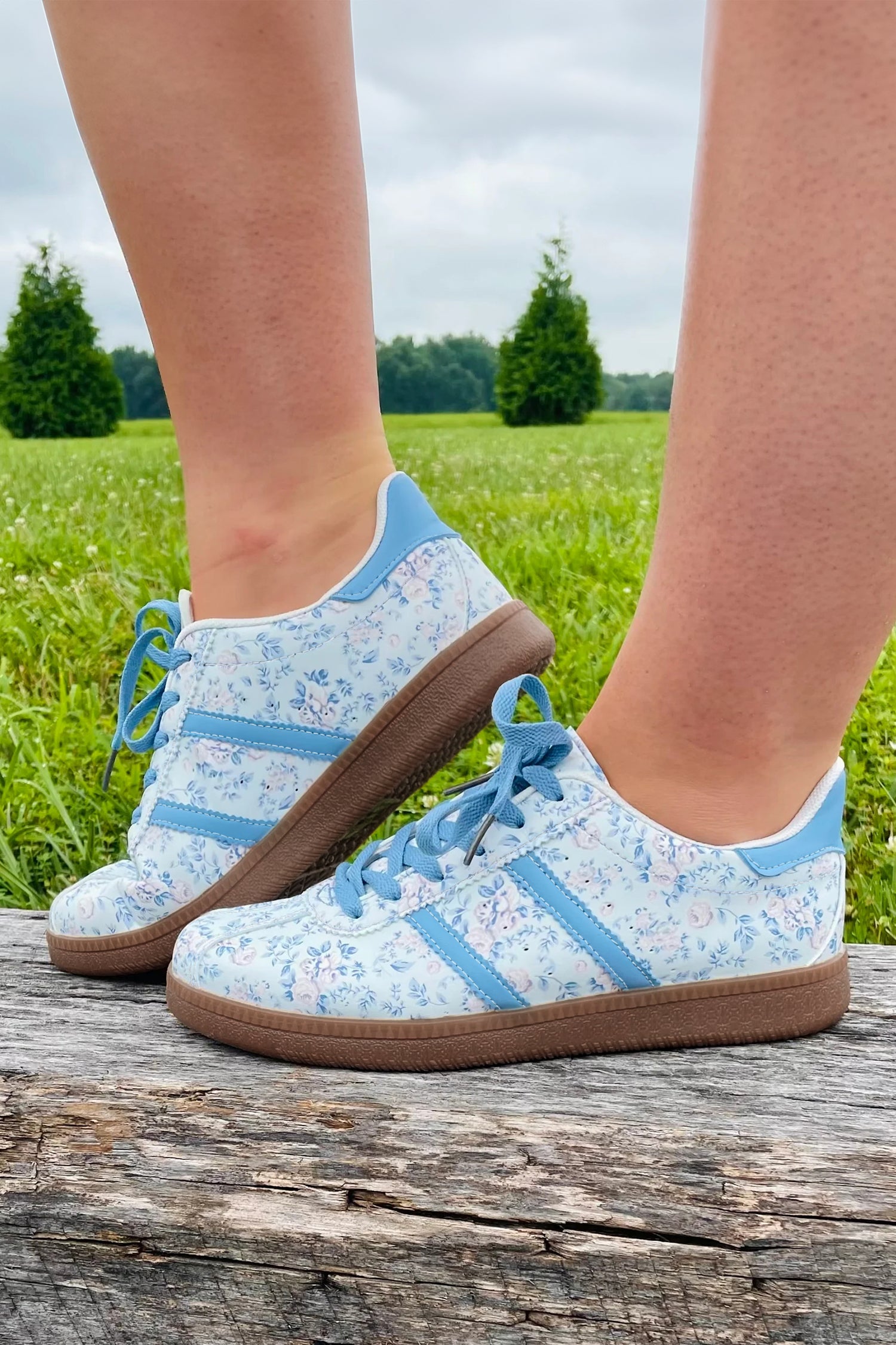 Light Blue Floral Print Lace-Up Flat Shoes