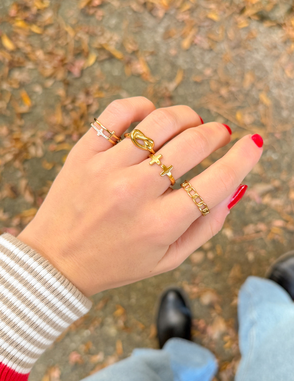 Eternal Cross Ring — Hope in Jesus