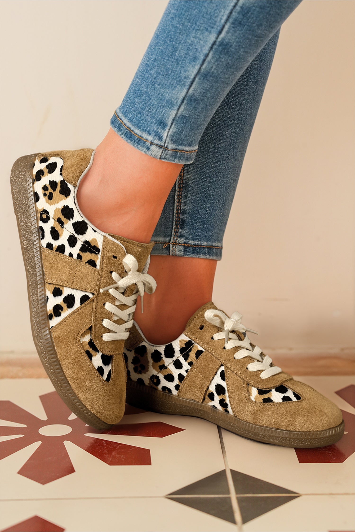 Beige Leopard Patchwork Lace-Up Flat Shoes