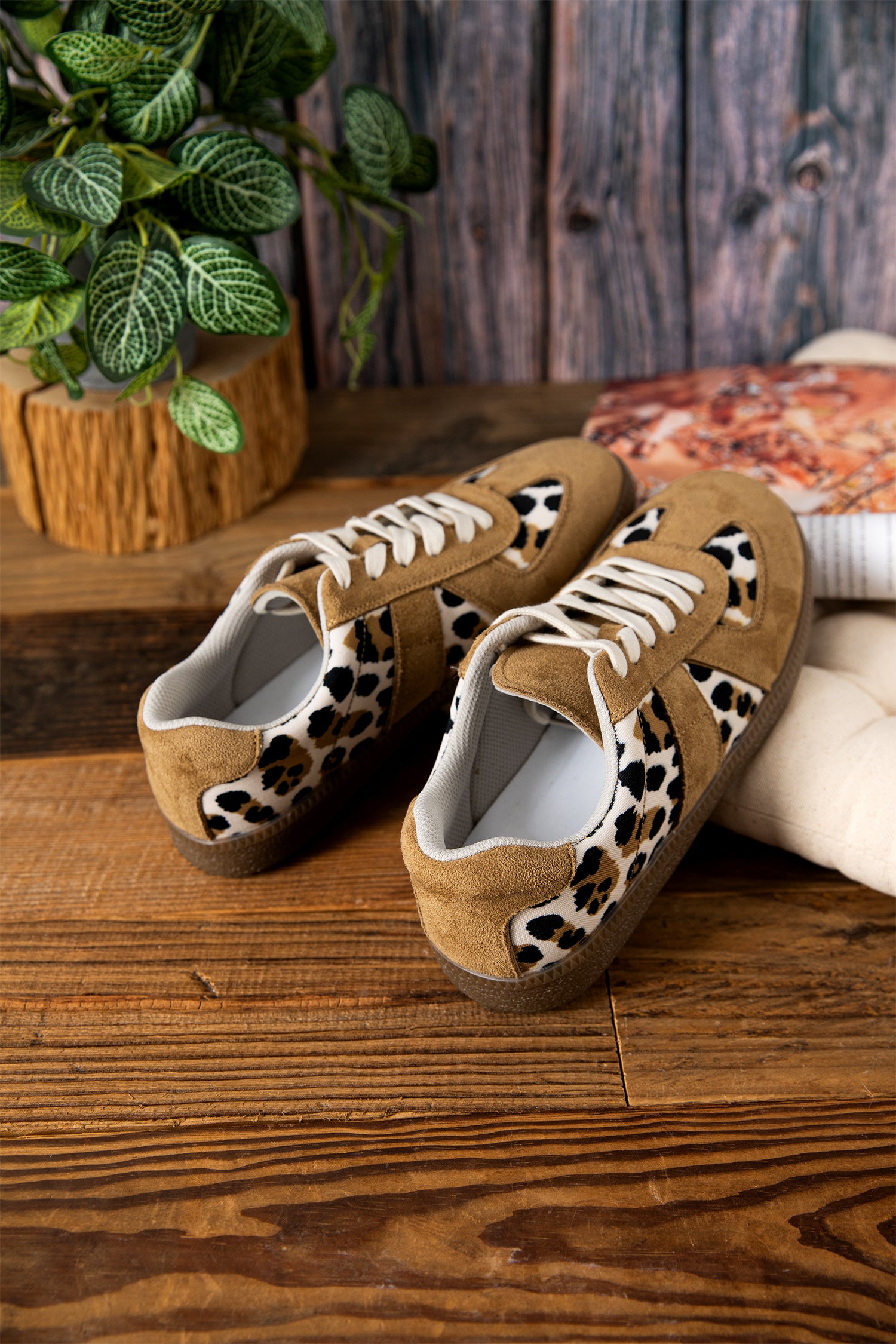 Beige Leopard Patchwork Lace-Up Flat Shoes