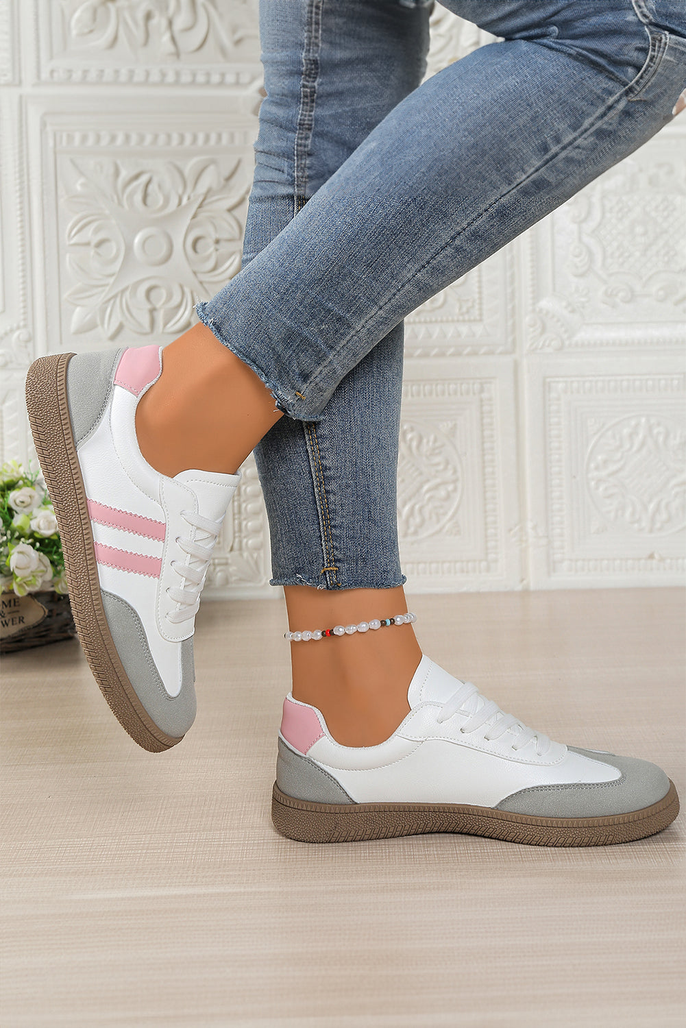 Rose Red Color Block Lace-Up Flat Shoes