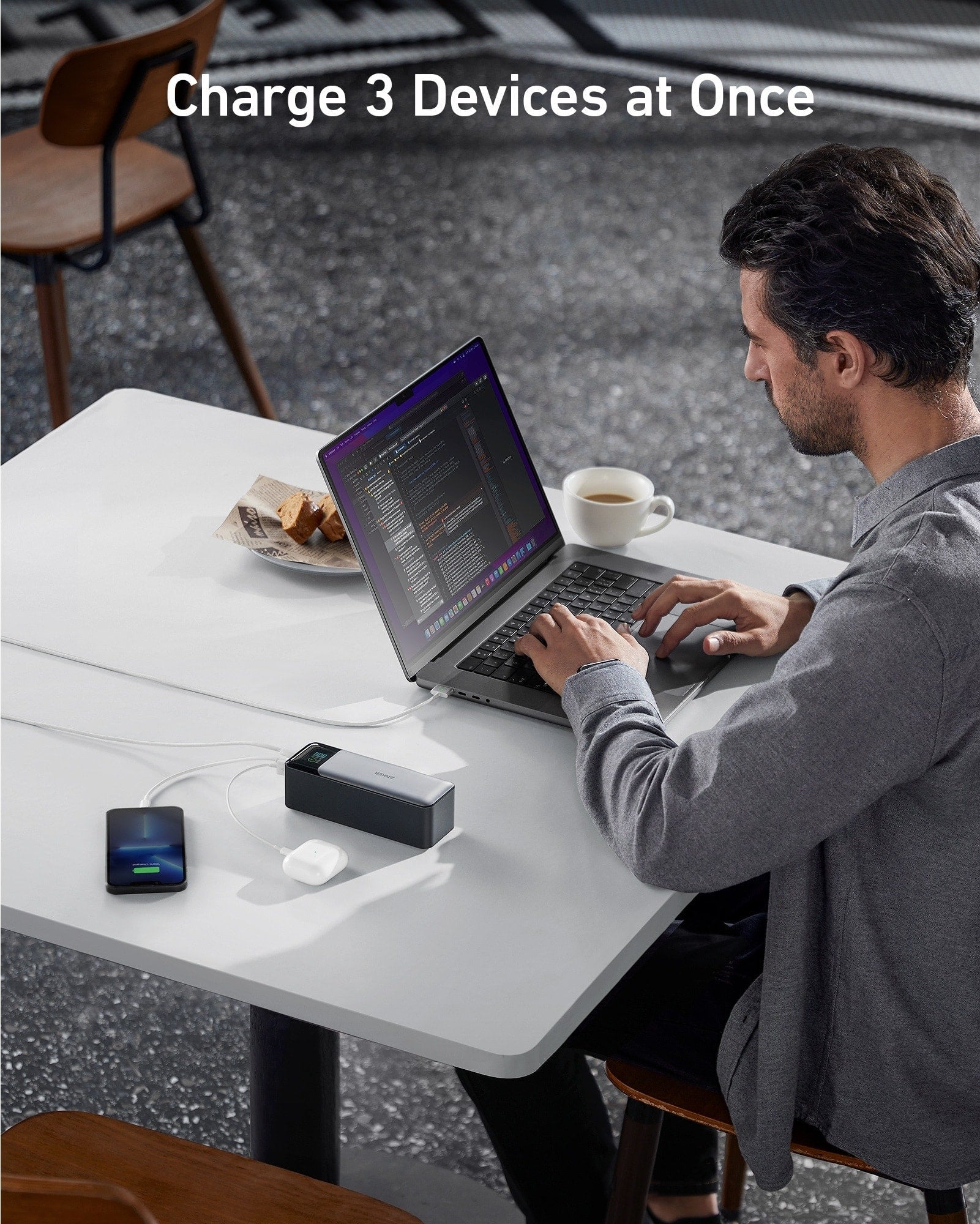 Anker 737 PowerCore 24K Power Bank (140W)