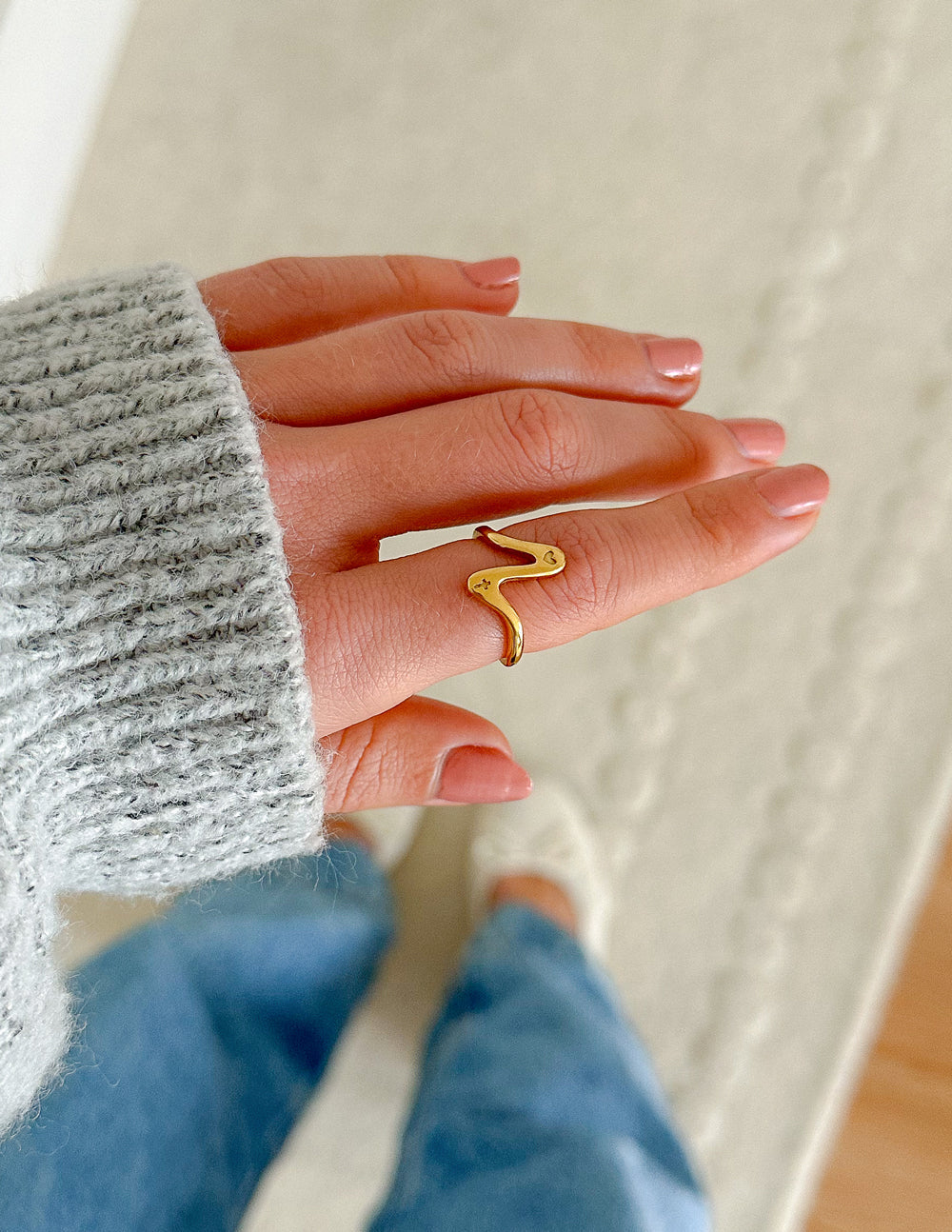 Wavy Heart Ring — God's Love