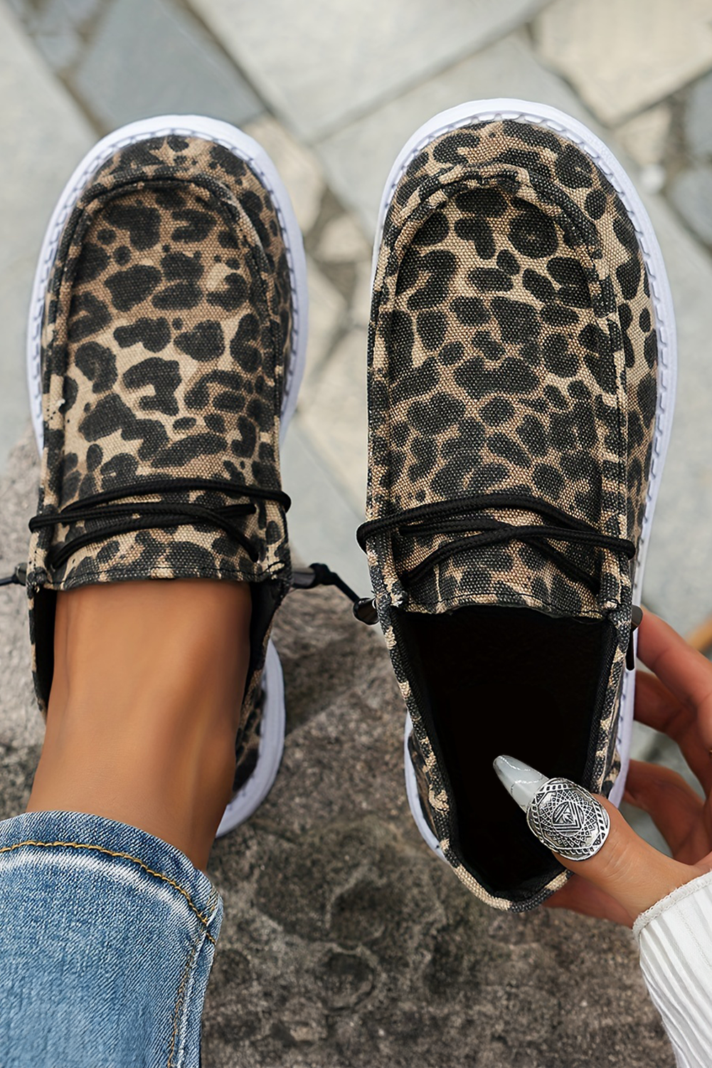 Coffee Leopard Print Canvas Lace-Up Shoes
