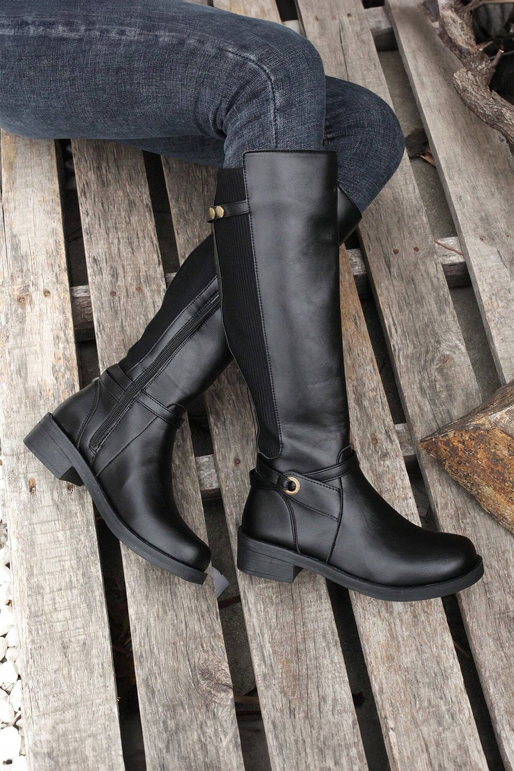 Black Side Zipper Knee-High Chunky Heel Boots