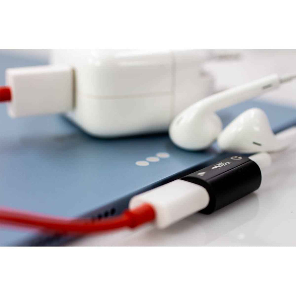 Mic-Lock USB-C SoundPass Microphone Blocker – Black