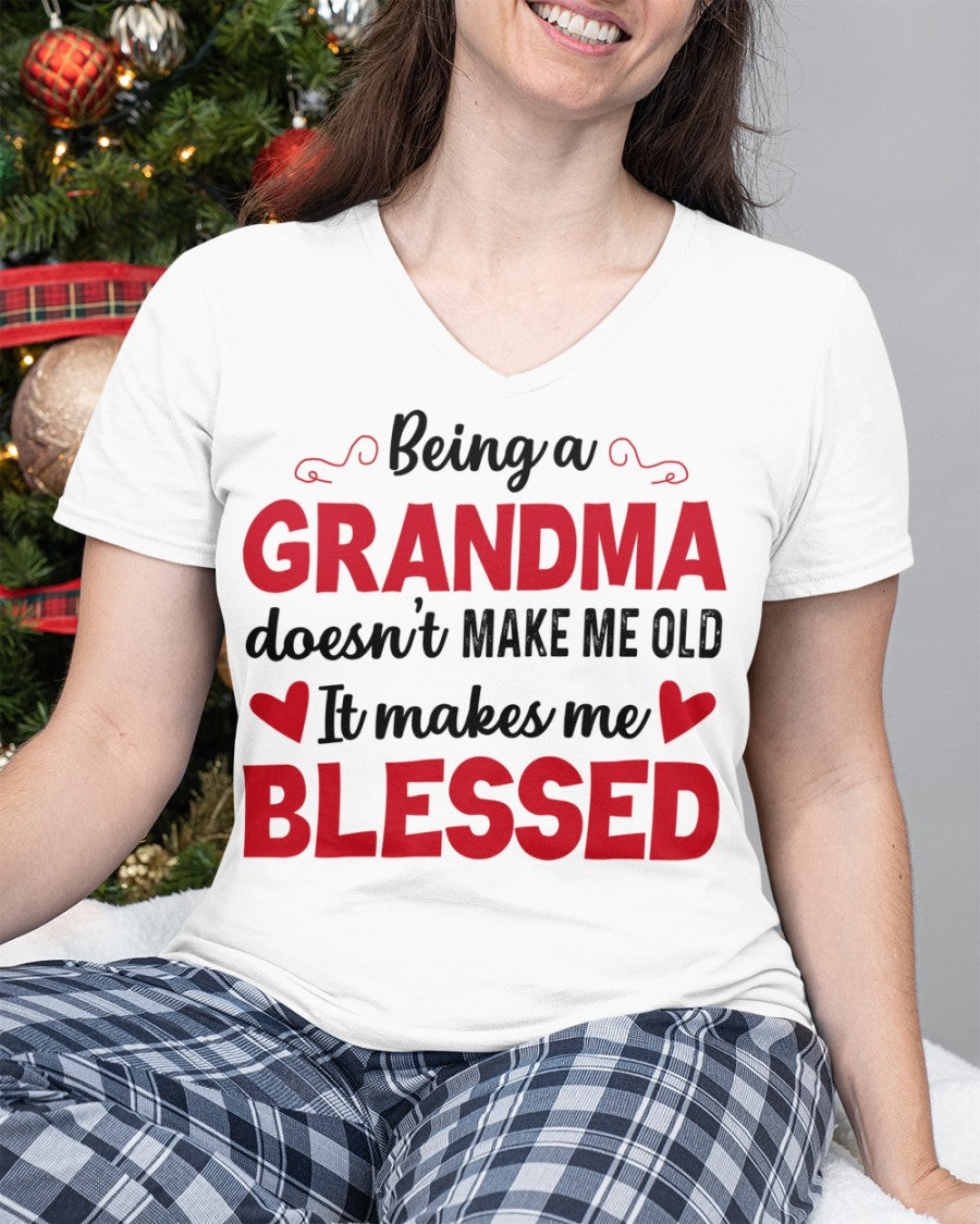 Being a Grandma Makes Me Blessed T-Shirt